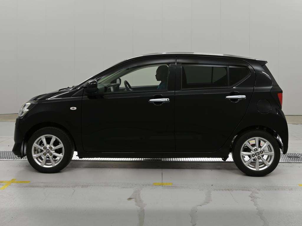 TOYOTA PIXIS EPOCH