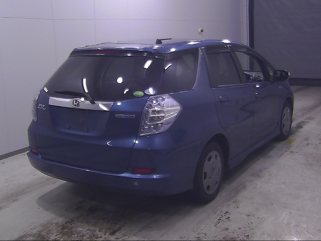 HONDA FIT SHUTTLE