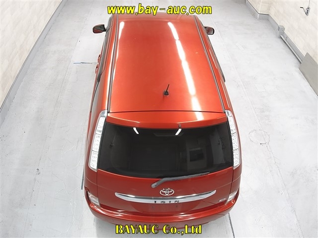TOYOTA ISIS