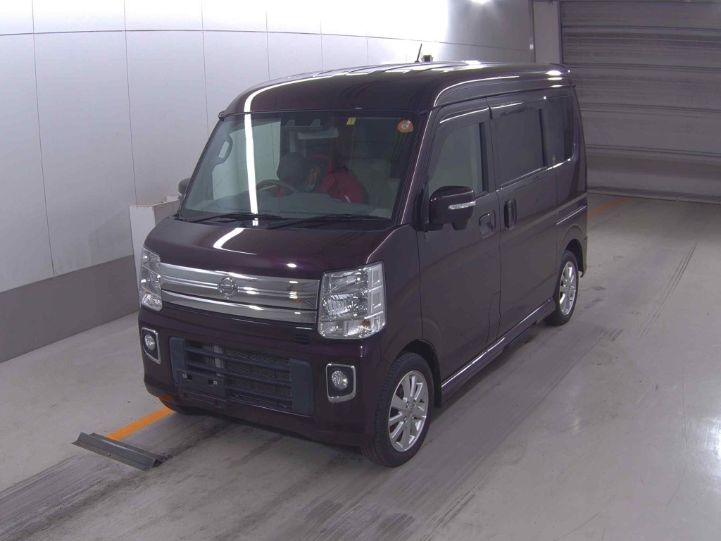 NISSAN NV100 CLIPPER