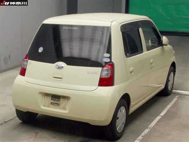 DAIHATSU ESSE