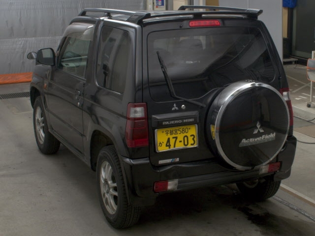 MITSUBISHI PAJERO MINI