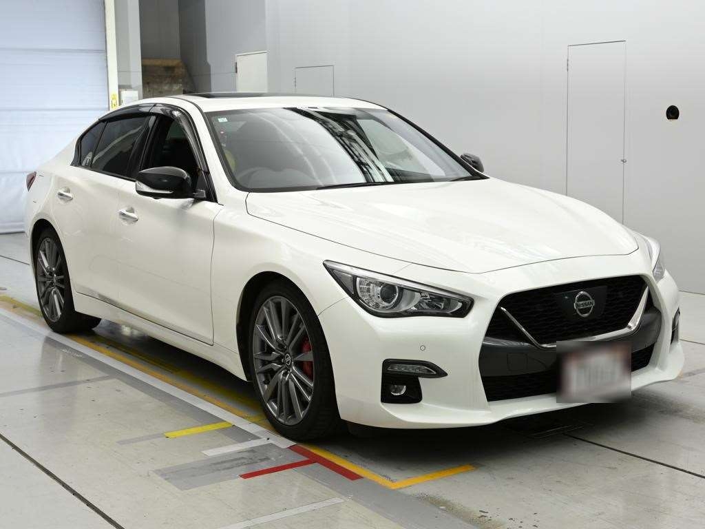 NISSAN SKYLINE