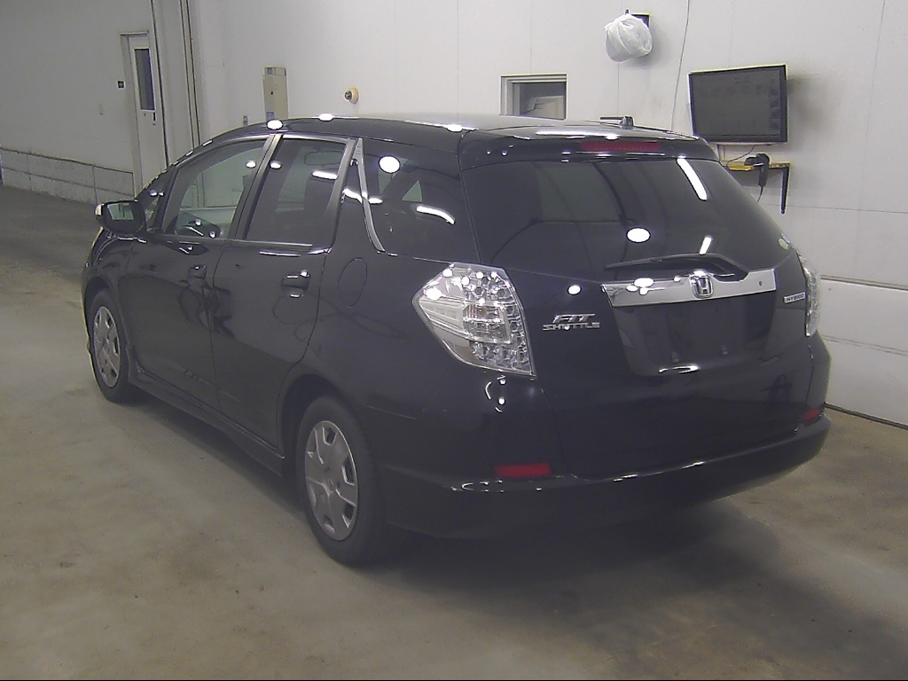 HONDA FIT SHUTTLE