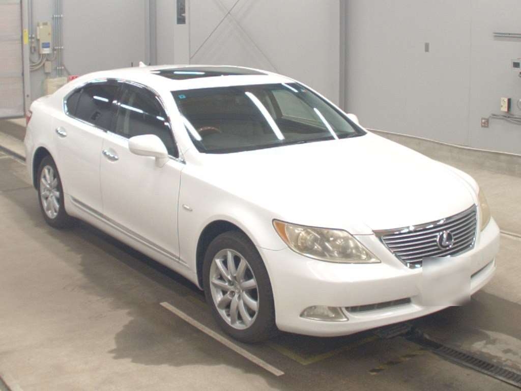 LEXUS LS460