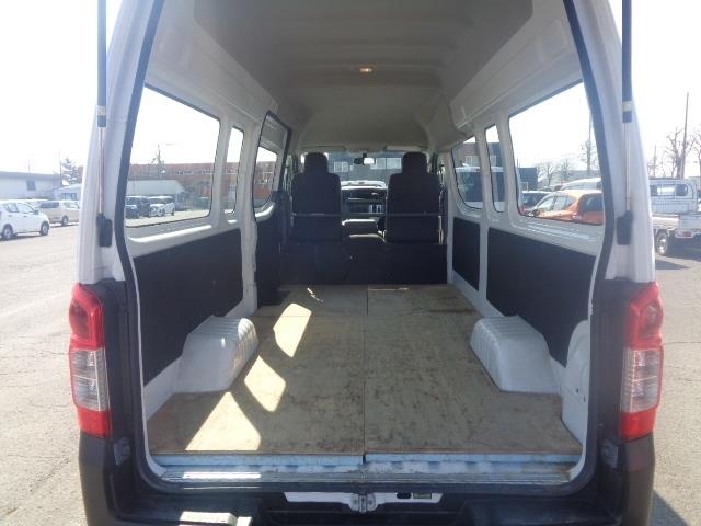 NISSAN NV350 CARAVAN