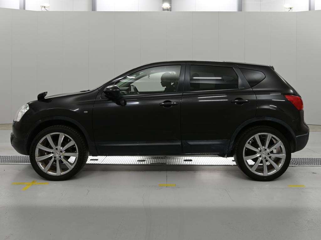 NISSAN DUALIS