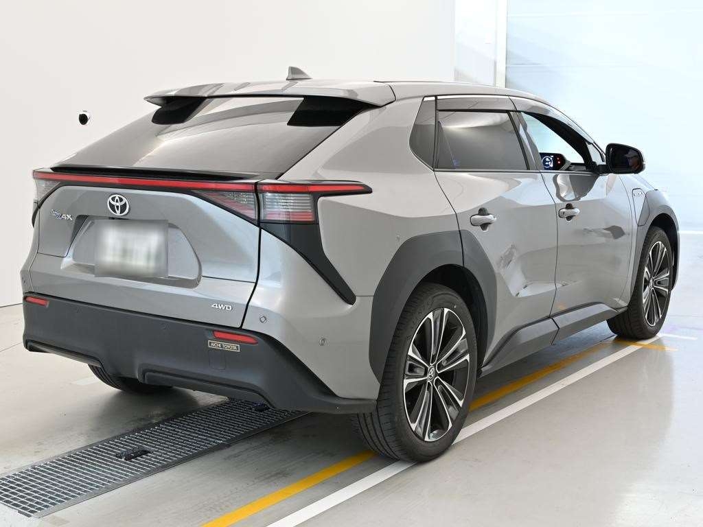 TOYOTA BZ4X