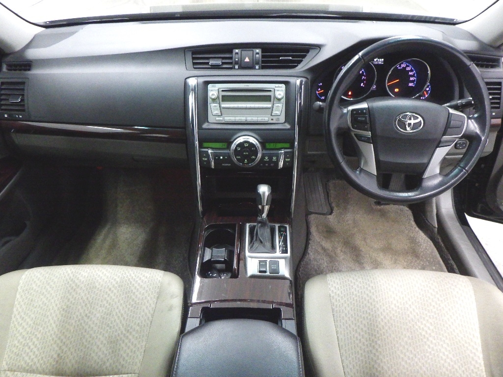 TOYOTA MARK X