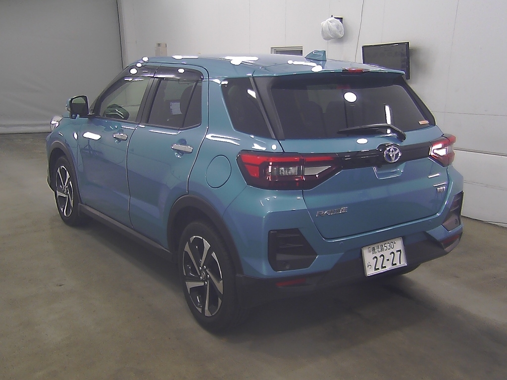 TOYOTA RAIZE