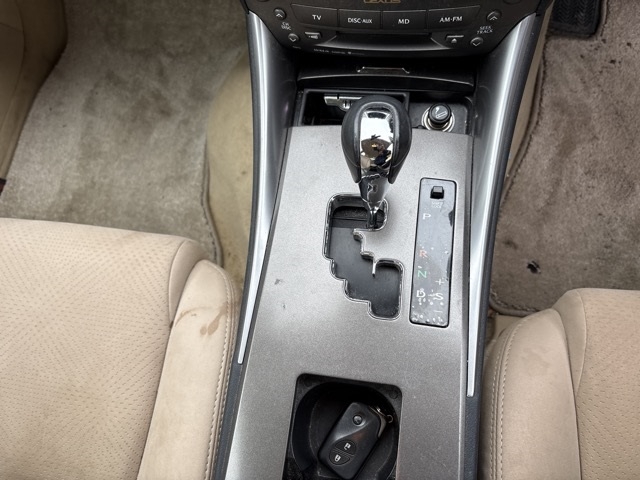 LEXUS IS250