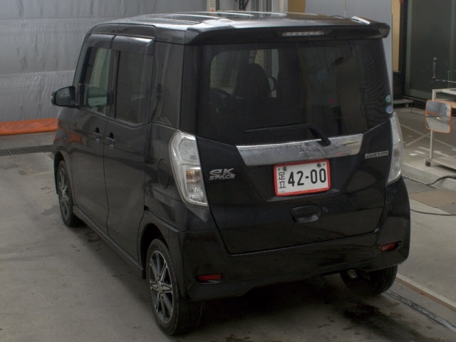 MITSUBISHI EK SPACE