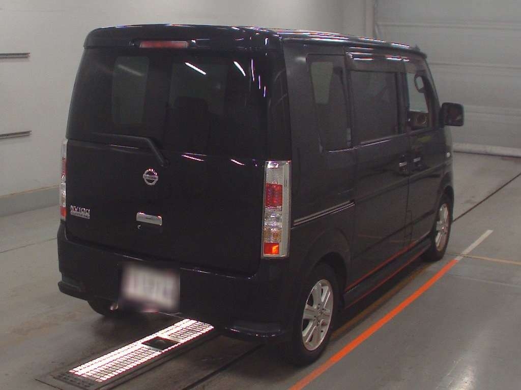 NISSAN NV100 CLIPPER