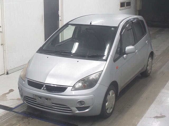 MITSUBISHI COLT