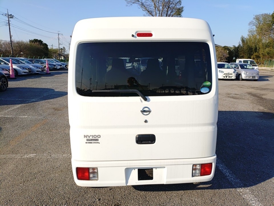 NISSAN NV100 CLIPPER
