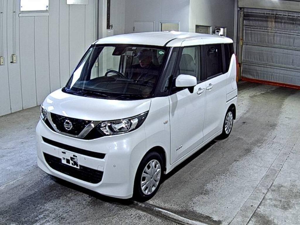 NISSAN ROOX