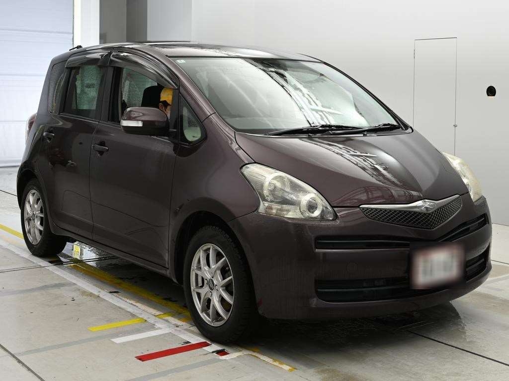 TOYOTA RACTIS
