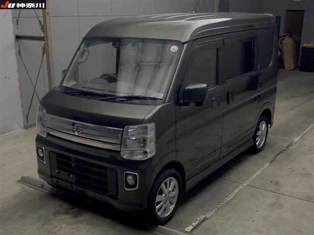NISSAN NV100 CLIPPER