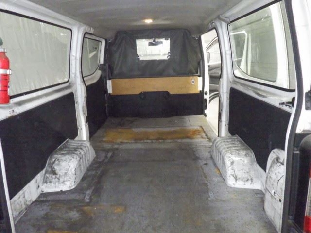 NISSAN NV350 CARAVAN