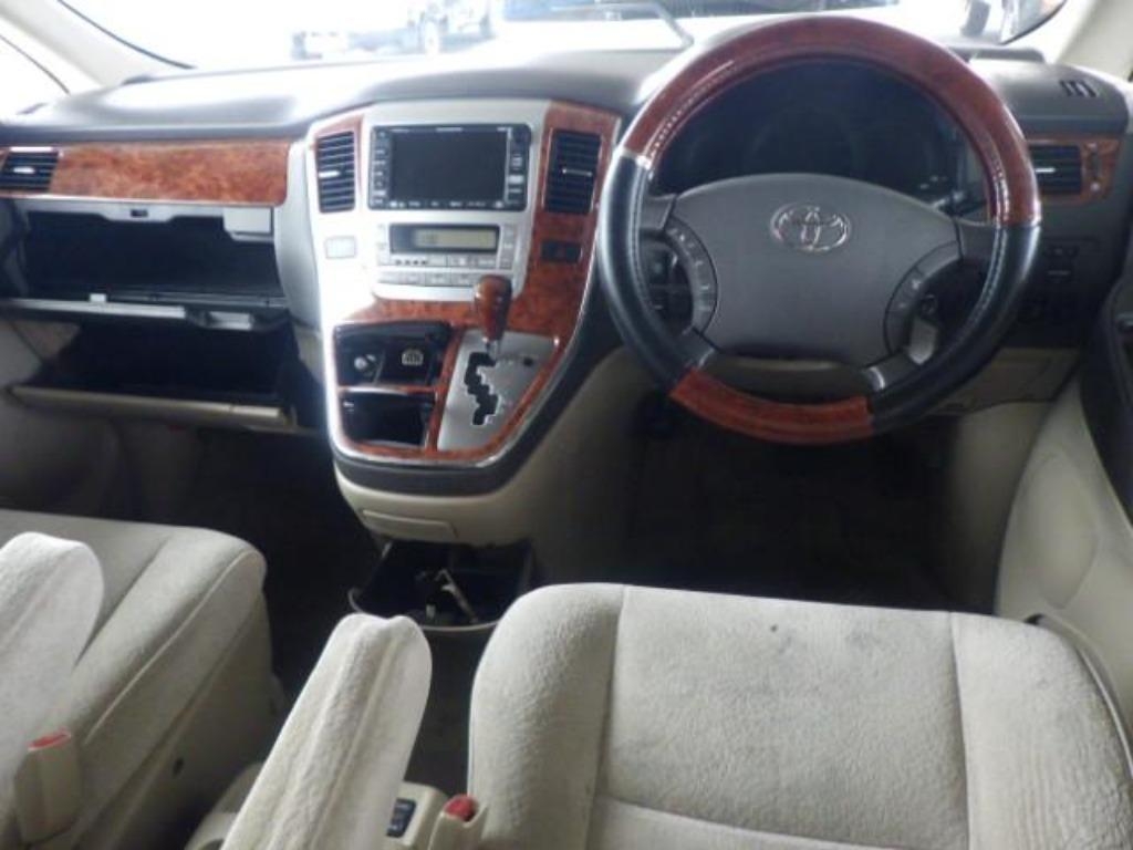 TOYOTA ALPHARD