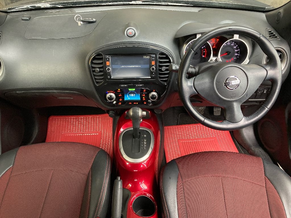 NISSAN JUKE
