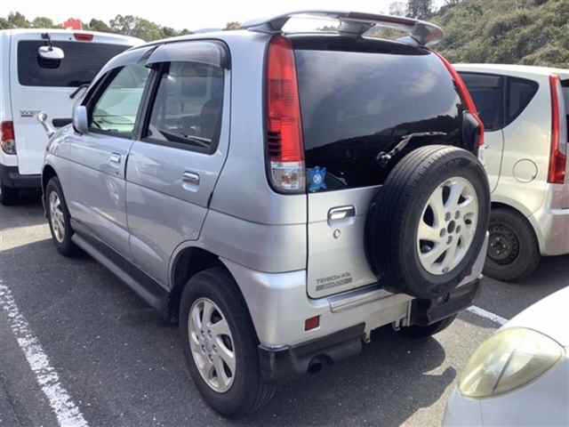 DAIHATSU TERIOS KID