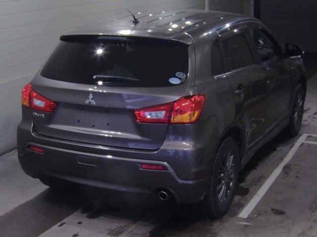 MITSUBISHI RVR