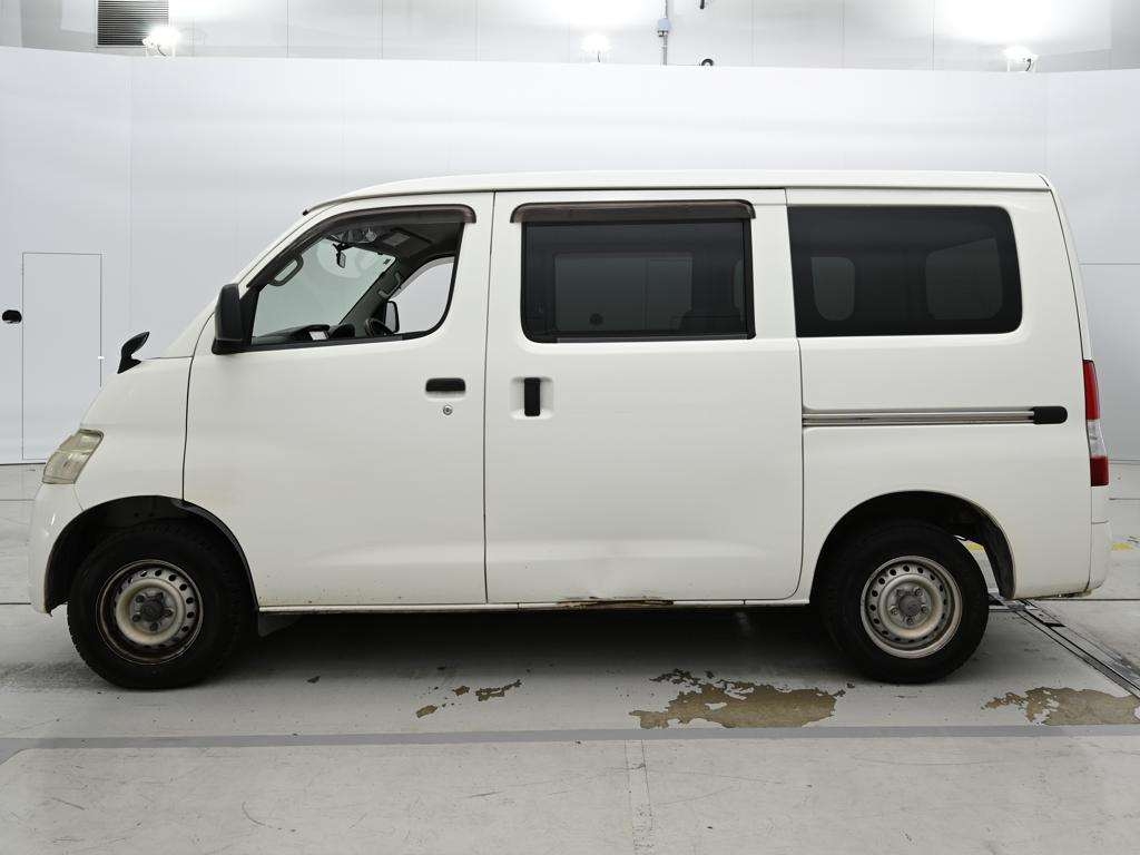 TOYOTA LITE ACE