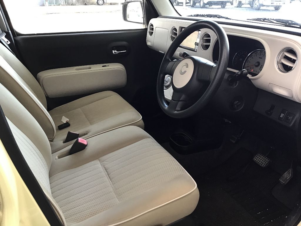 DAIHATSU MIRA COCOA