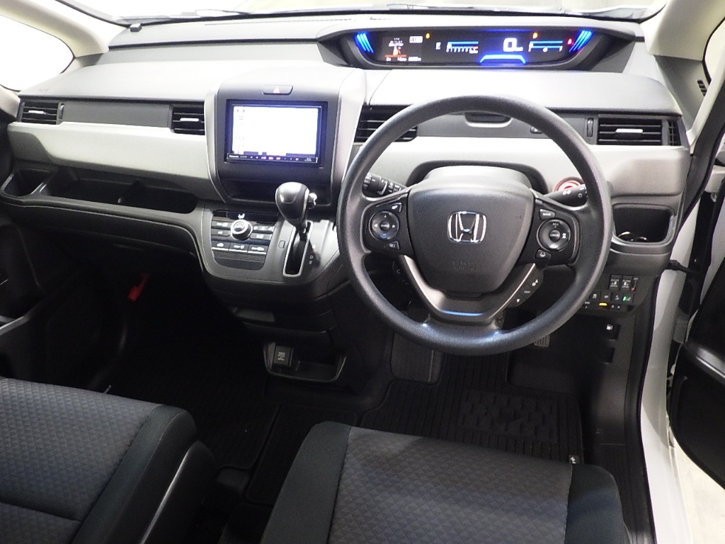 HONDA FREED+