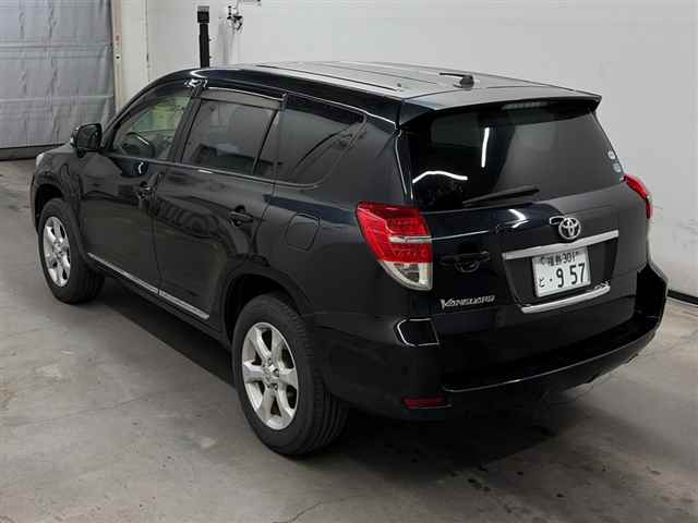 TOYOTA VANGUARD