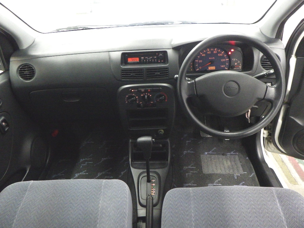 DAIHATSU MIRA