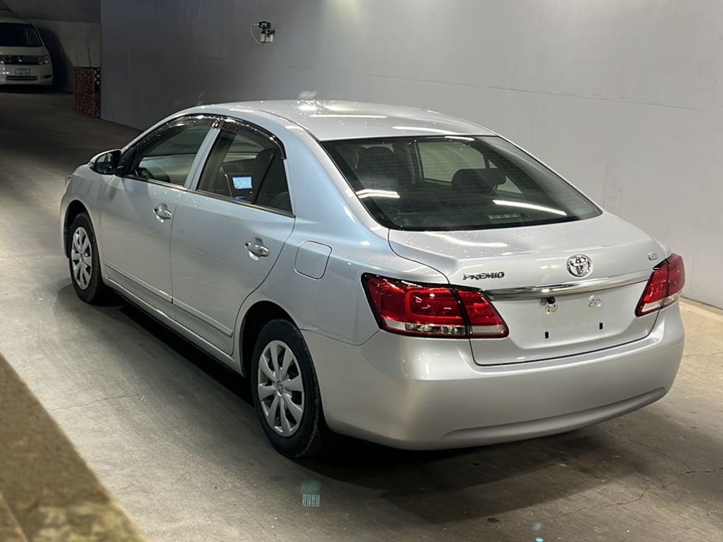 TOYOTA PREMIO