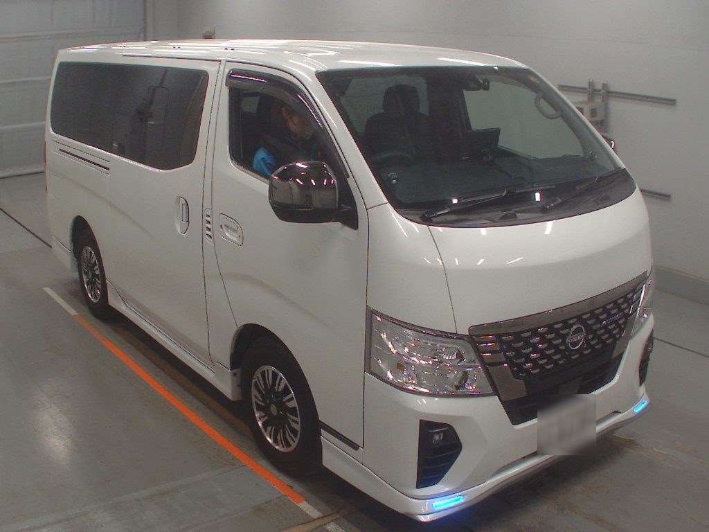 NISSAN CARAVAN