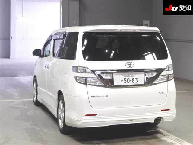 TOYOTA VELLFIRE
