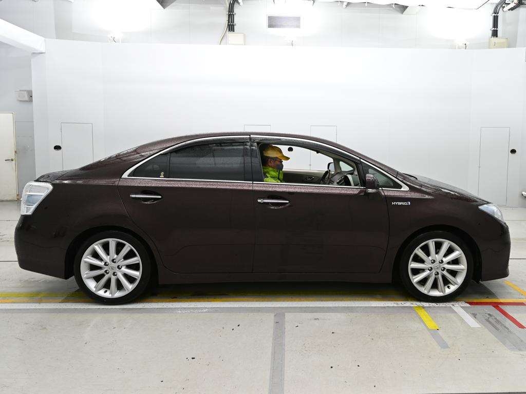 TOYOTA SAI
