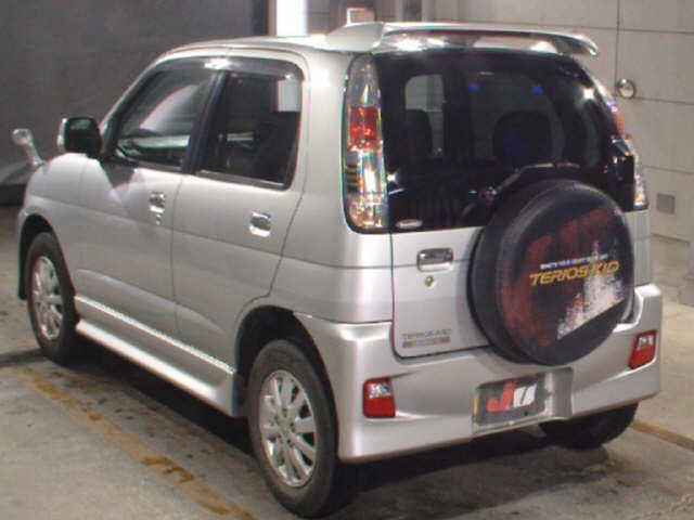 DAIHATSU TERIOS KID
