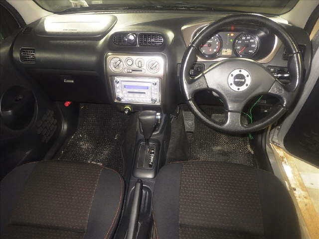 DAIHATSU TERIOS KID
