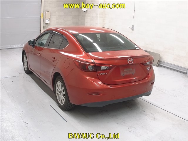 MAZDA AXELA