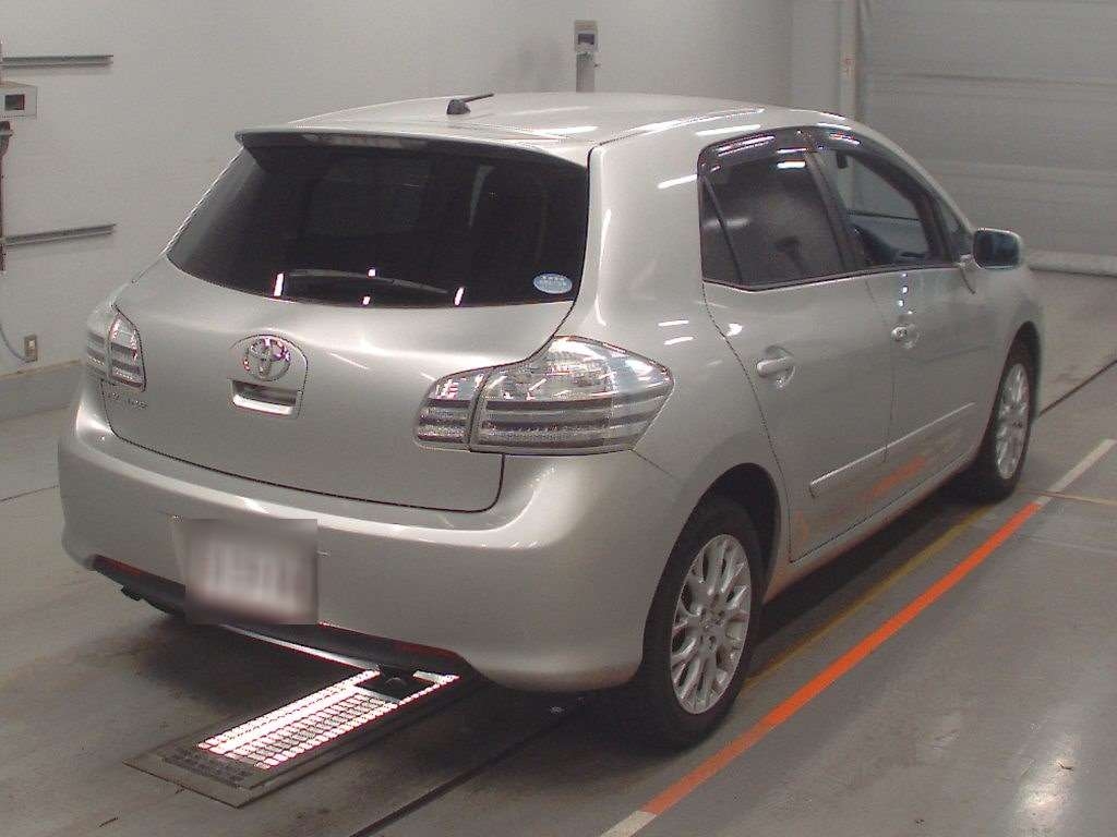 TOYOTA BLADE