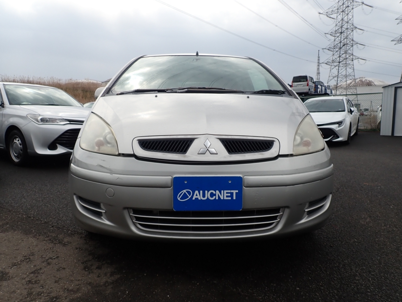 MITSUBISHI COLT