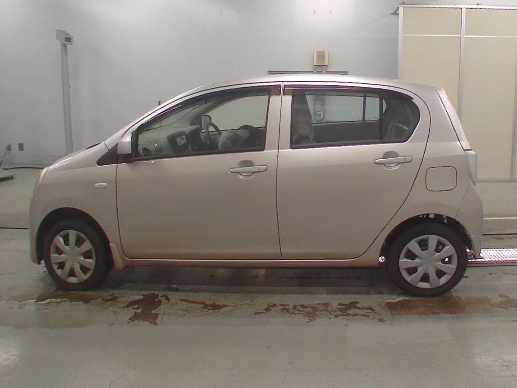 SUBARU PLEO PLUS