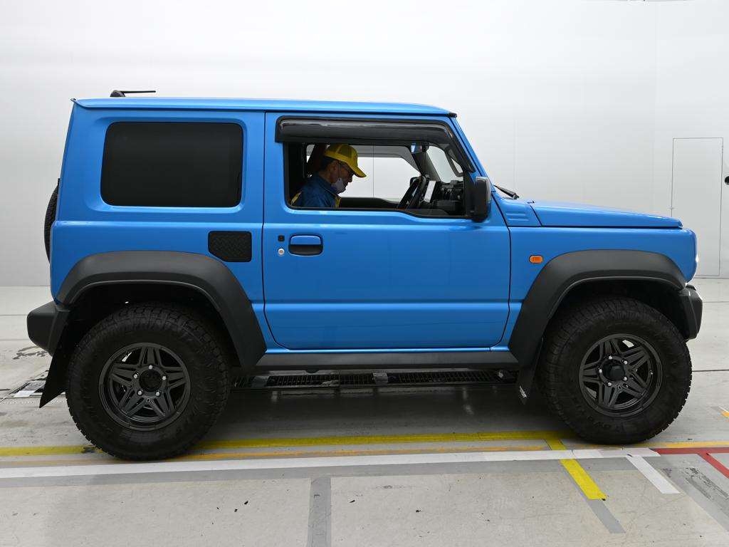 SUZUKI JIMNY SIERRA