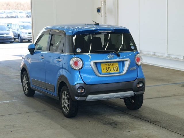 DAIHATSU CAST