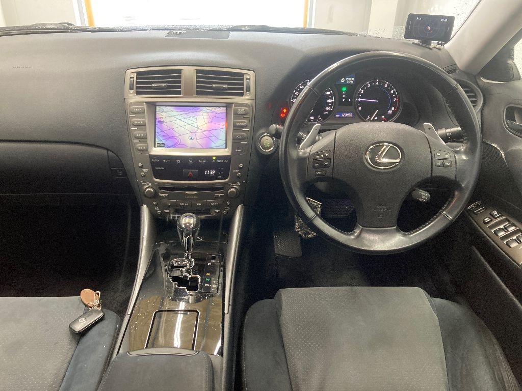 LEXUS IS250
