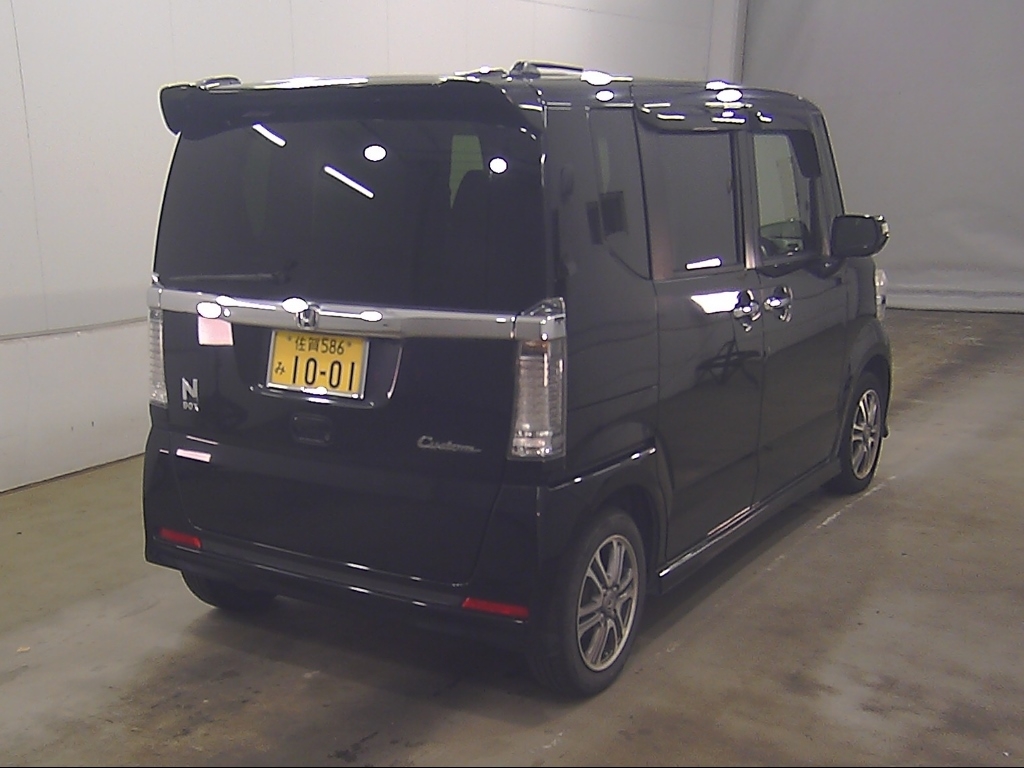 HONDA N-BOX