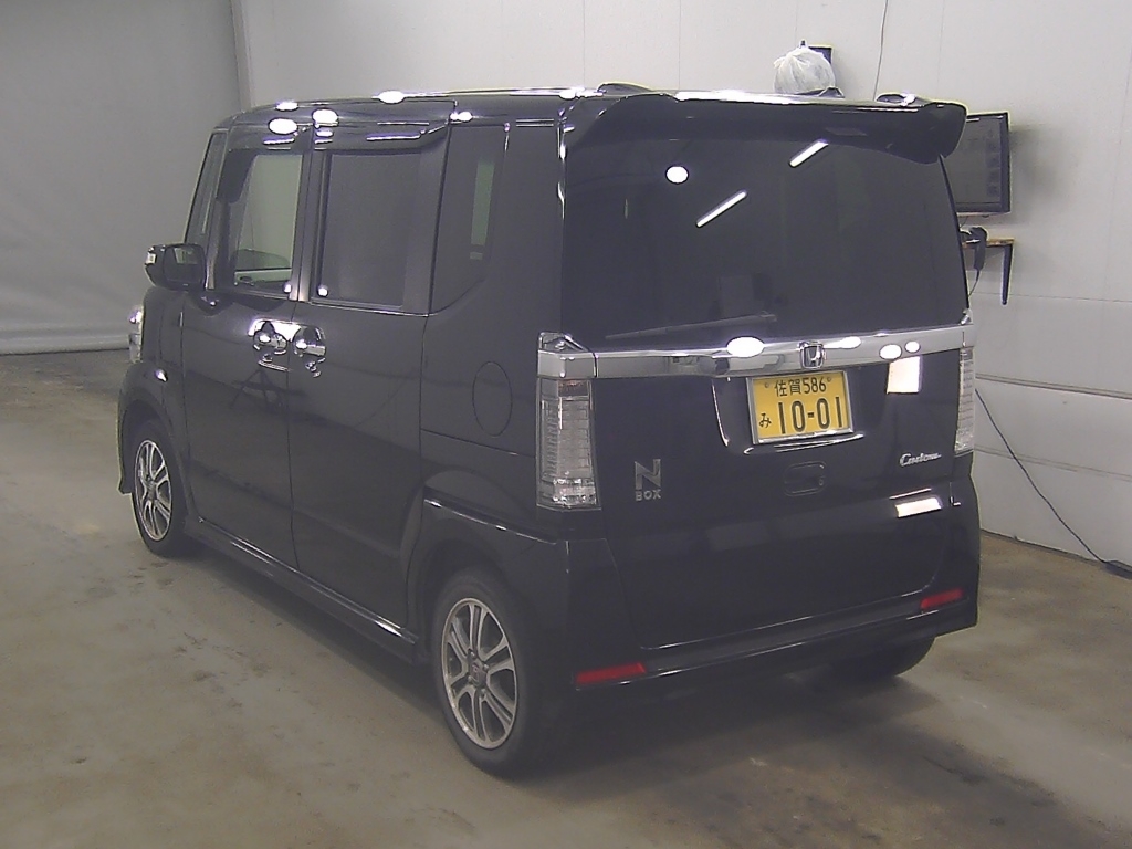 HONDA N-BOX
