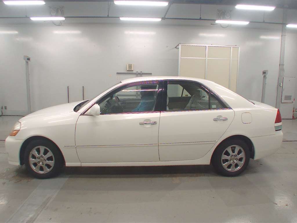 TOYOTA MARK II
