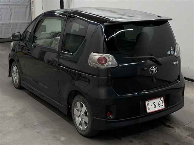 TOYOTA PORTE