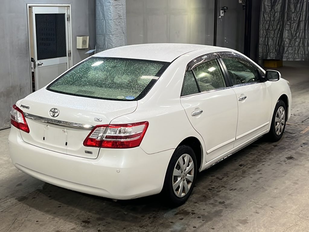 TOYOTA PREMIO